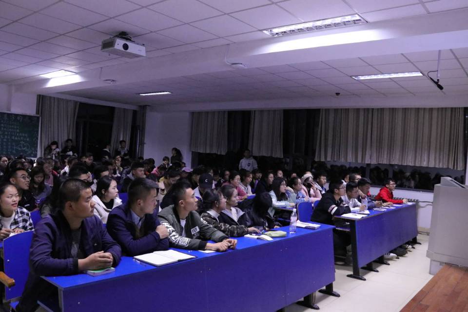 38165cd5c44f46cfb22b0895540bb62c.jpg